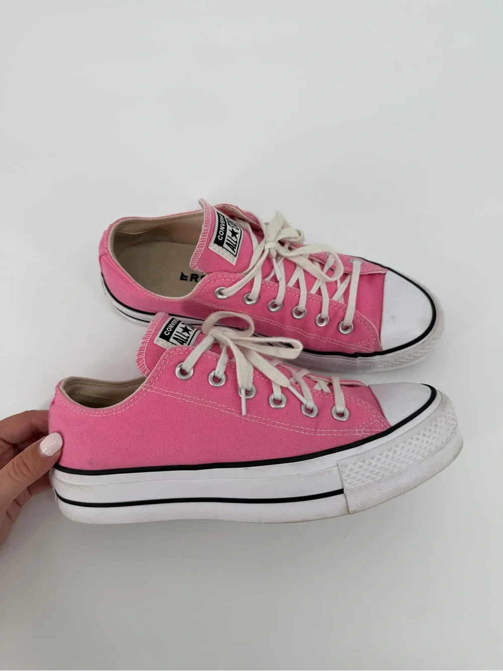 Converse Chuck Taylor All Star Lift Platform Pink Sneakers Women’s 9